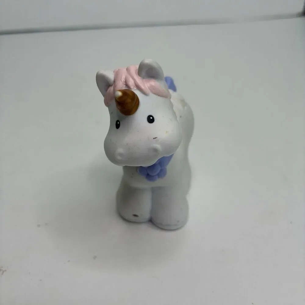 Fisher-Price LITTLE PEOPLE White Baby Unicorn 2003 Replacement Part